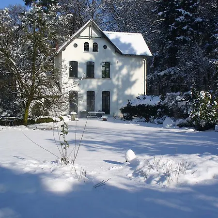 Haus Hirschpfuhl Apartmán